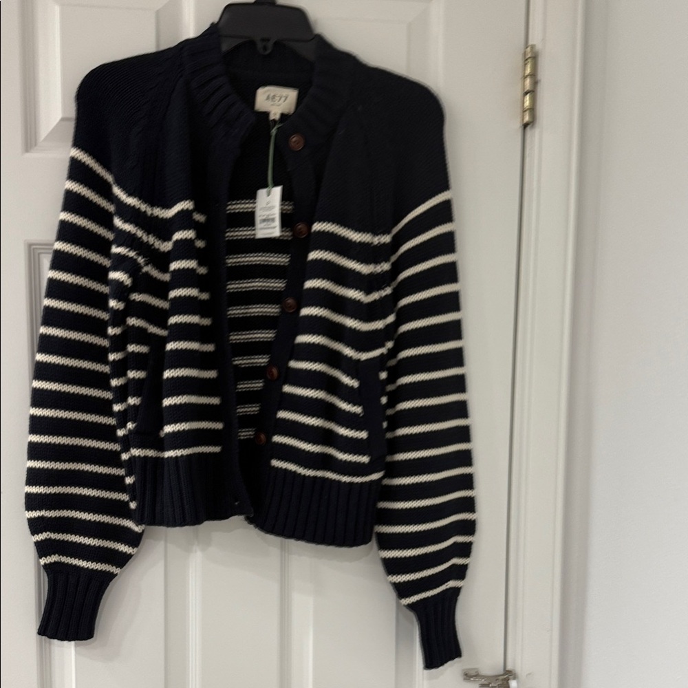 AE 77 Black and White Striped Women's Sweater MSRP 228$ size XS